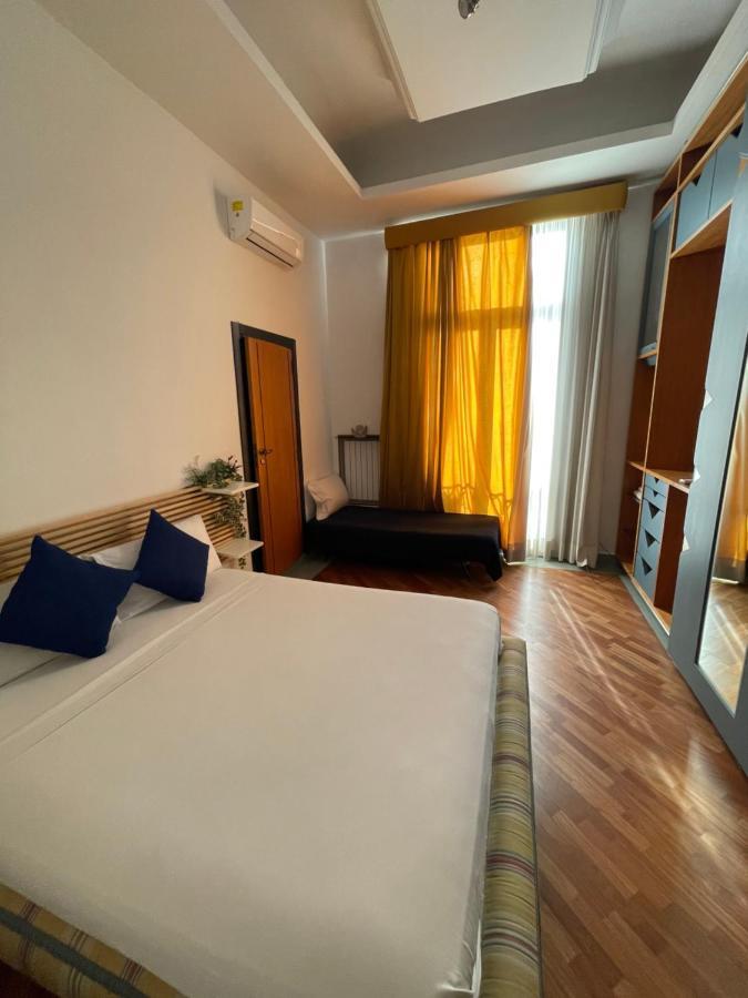 Lanova 21 Rooms Неаполь Экстерьер фото