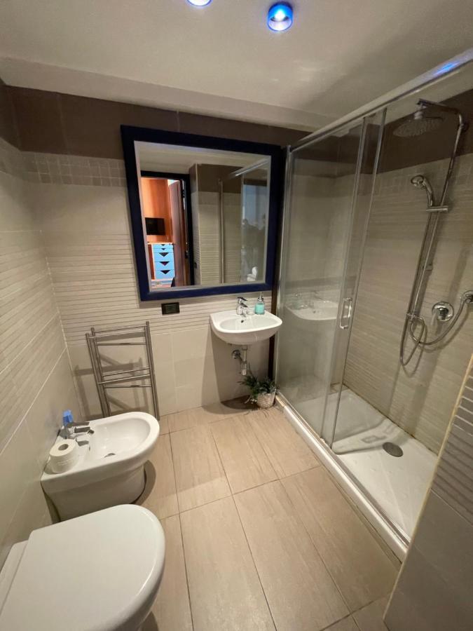 Lanova 21 Rooms Неаполь Экстерьер фото